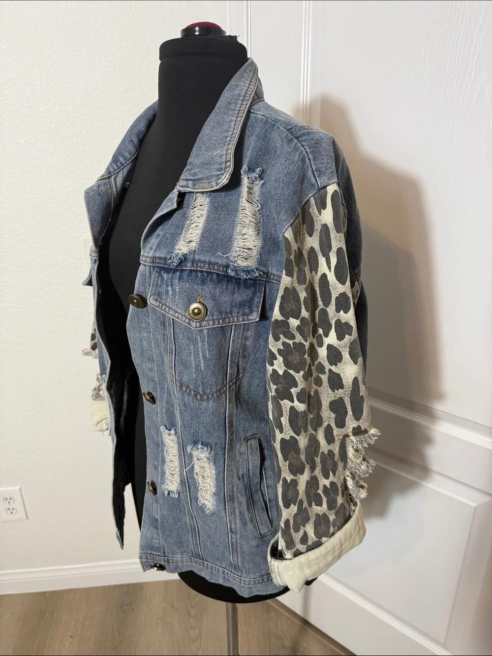 MACARON Light Blue Distressed Denim Jacket with Leopard-Print Sleeves